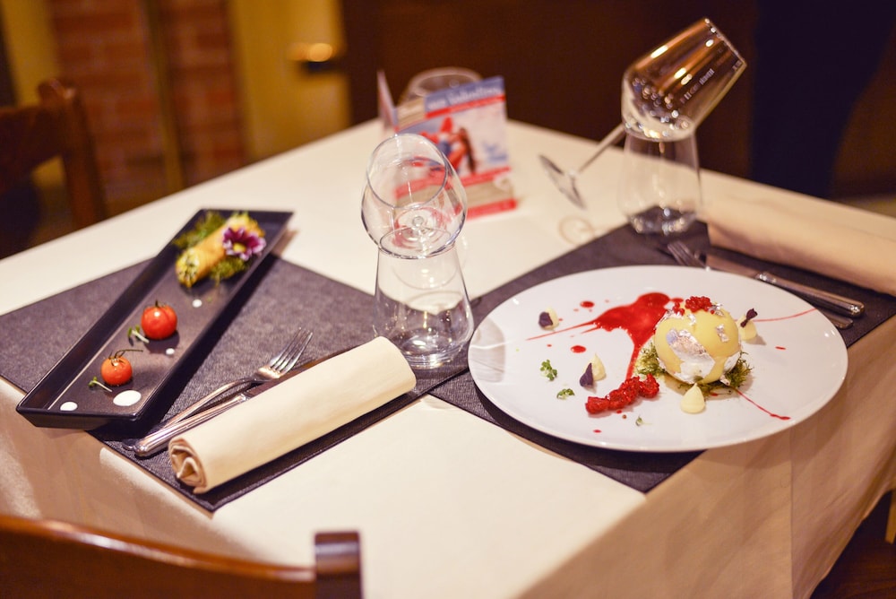 As Hotel Monza 52/56
