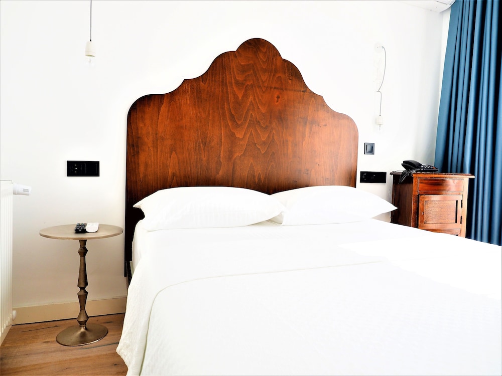 HOTEL GRAND AMPHORA 27/57