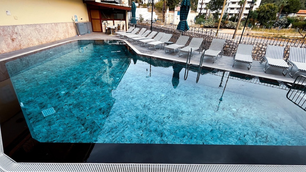 Ozlem 2 Apart Hotel 39/44