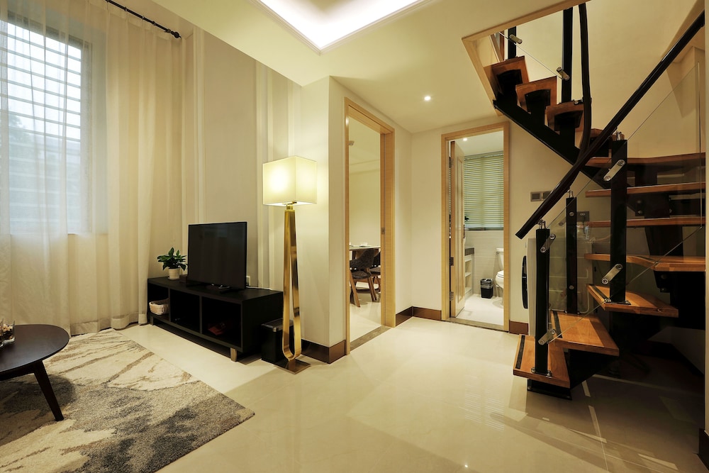Shenzhen Mint International Apartment 26/34