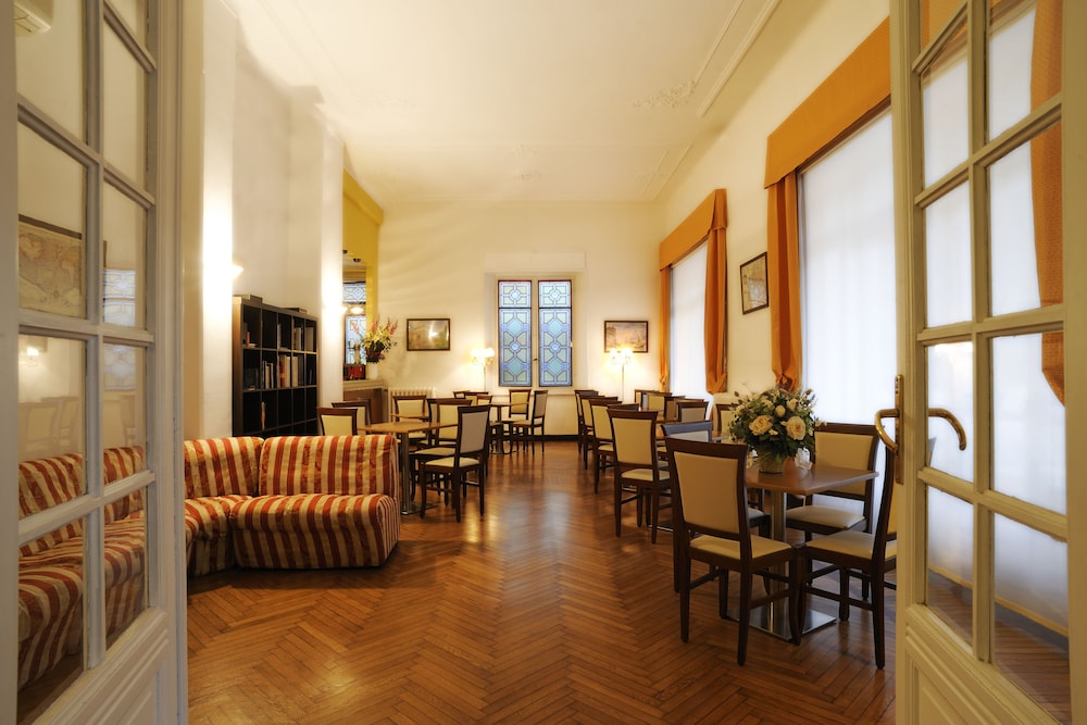 Hotel Alfieri 22/28