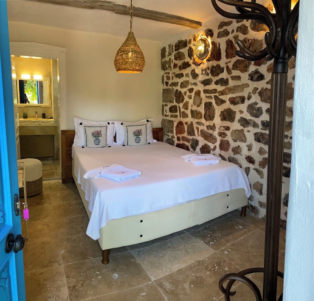 Economy, Double Bed, Lemon Villa Hotel 5/6