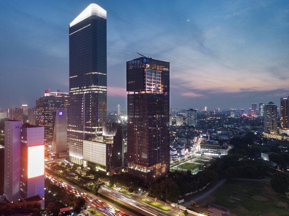 The Orient Jakarta, a Royal Hideaway Hotel 3/50