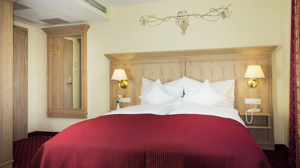 STANDARD, DOUBLE BED