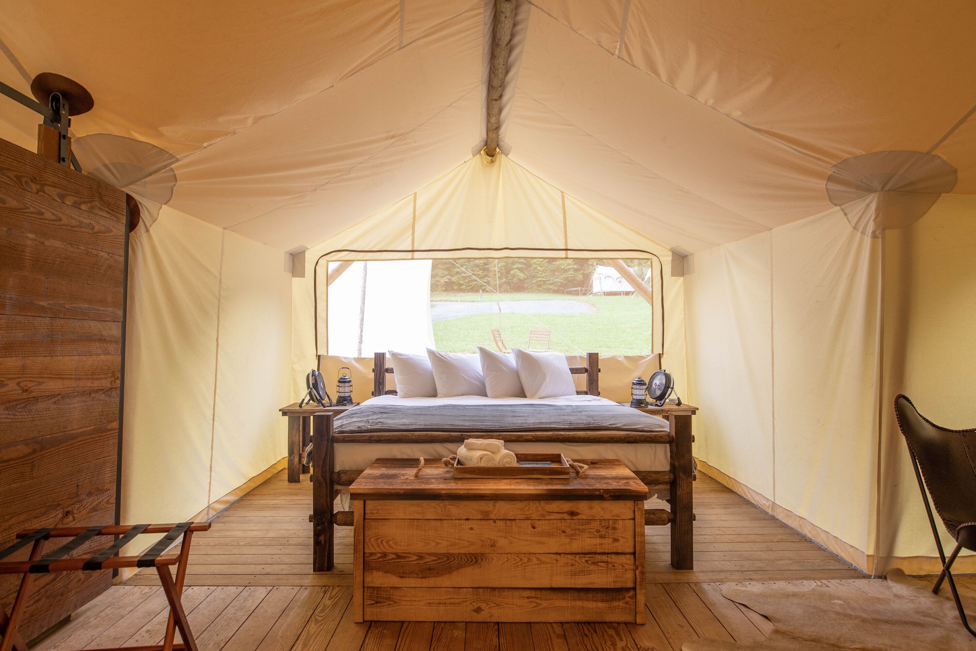 TENT, SUITE, PRIVATE BATHROOM