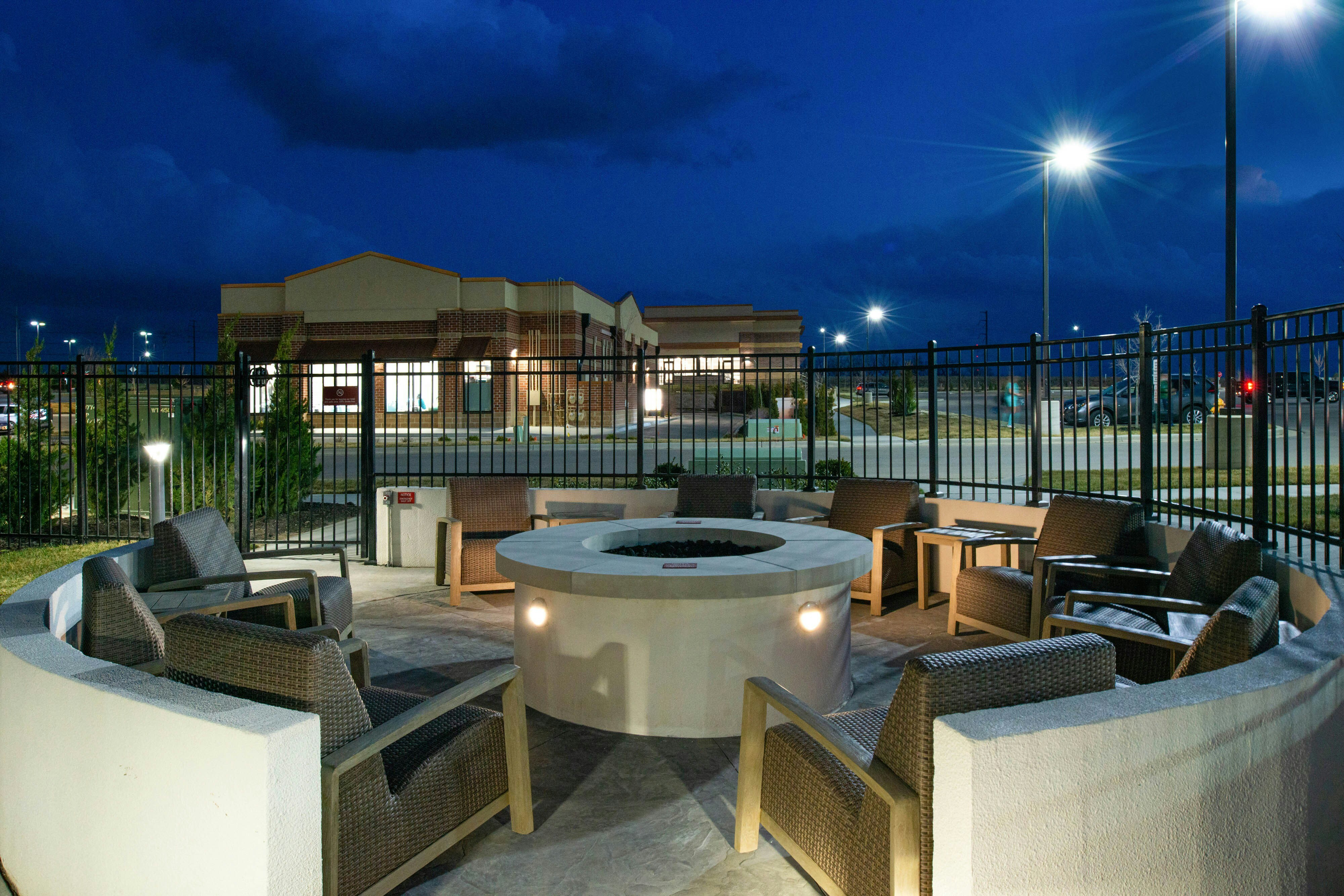 Four Points by Sheraton Kansas City Olathe 3/14