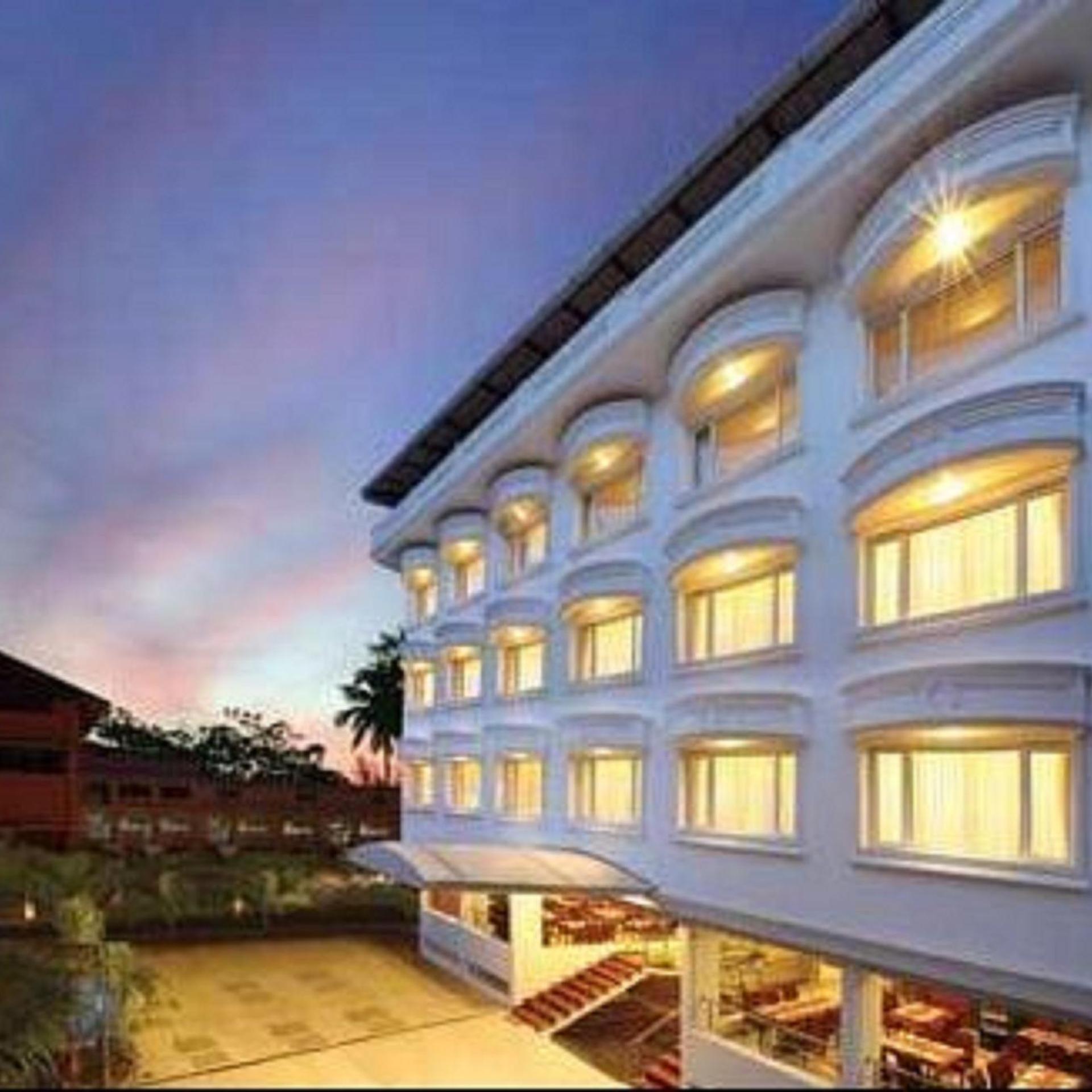 COCHIN PALACE 1/39
