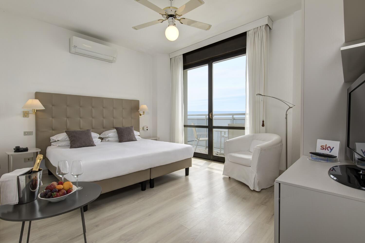 Deluxe, Double Bed, Sea View, Balcony