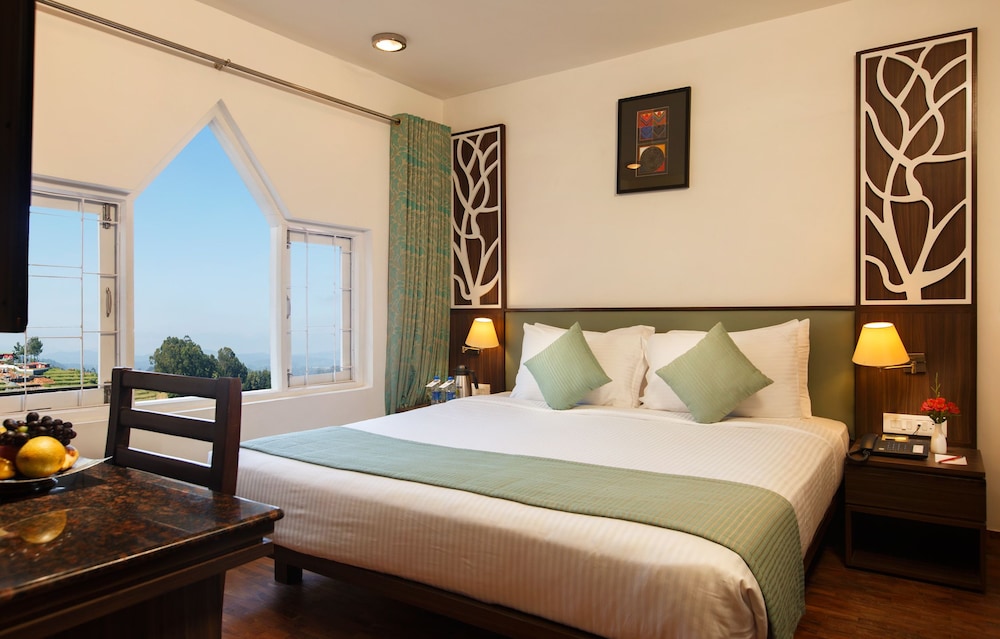 Sterling Ooty Elk Hill 15/50