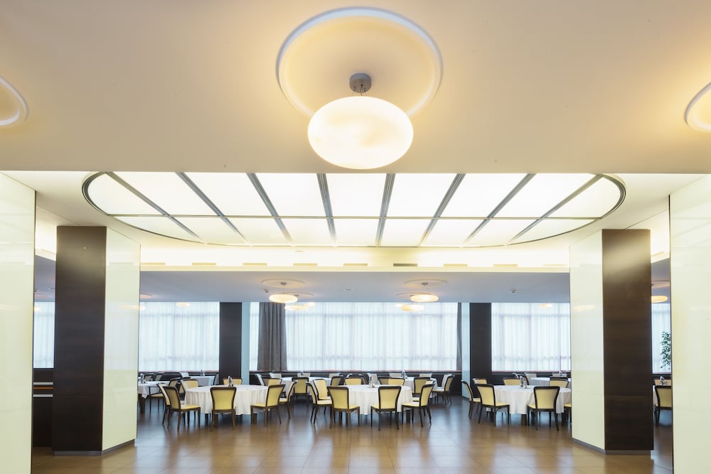 Lobby at Hotel Tatra, BRATISLAVA