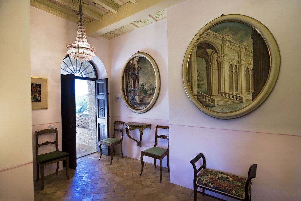 Relais Tenuta Del Gallo 25/41