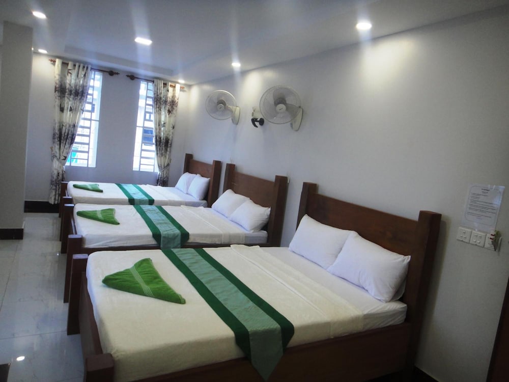 Marany Guesthouse 45/49