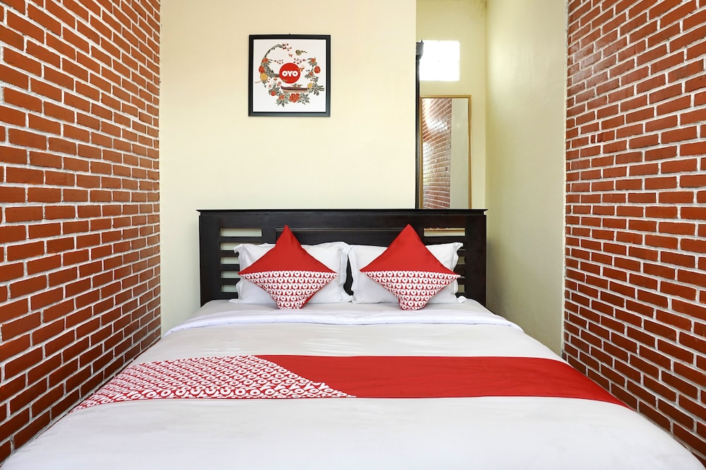 OYO 465 Alam Citra Bed & Breakfast 5/21