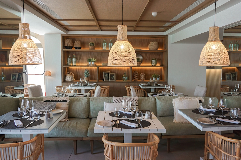 Hoposa Pollentia Hotel - Adults Only photo3
