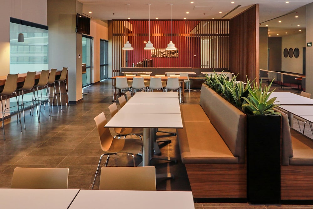 City Express by Marriott Monterrey Universidad 26/32