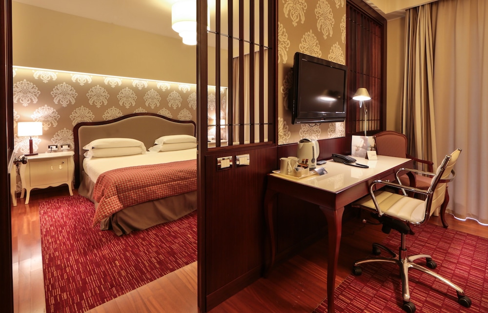 Unahotels Expo Fiera Milano 63/66