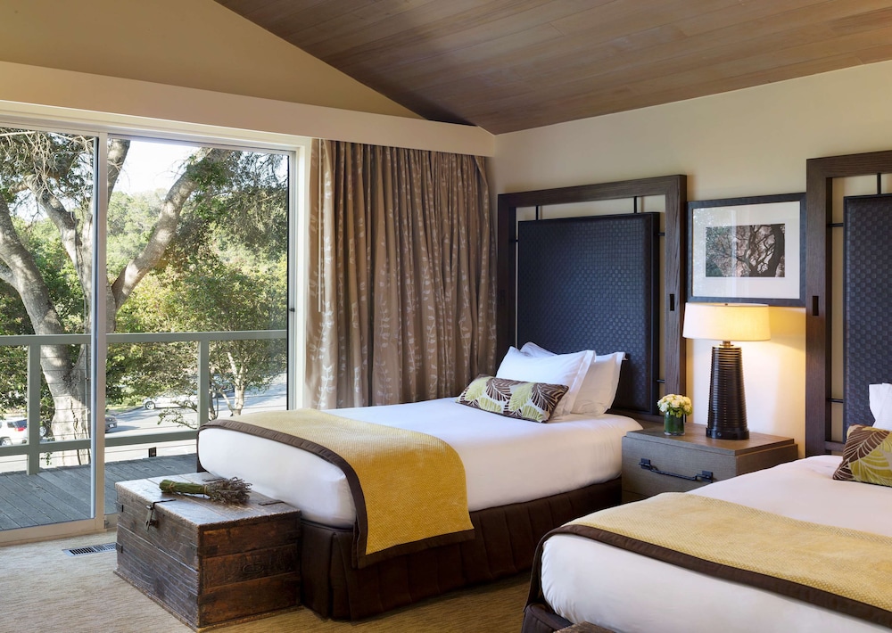 Carmel Valley Ranch 26/76