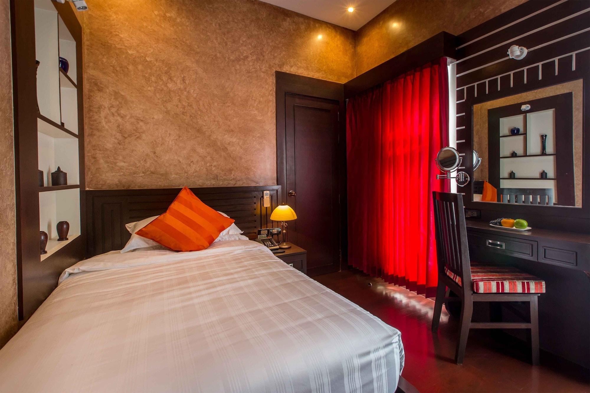 2 BEDROOMS, ROYAL, VILLA, PRIVATE POOL