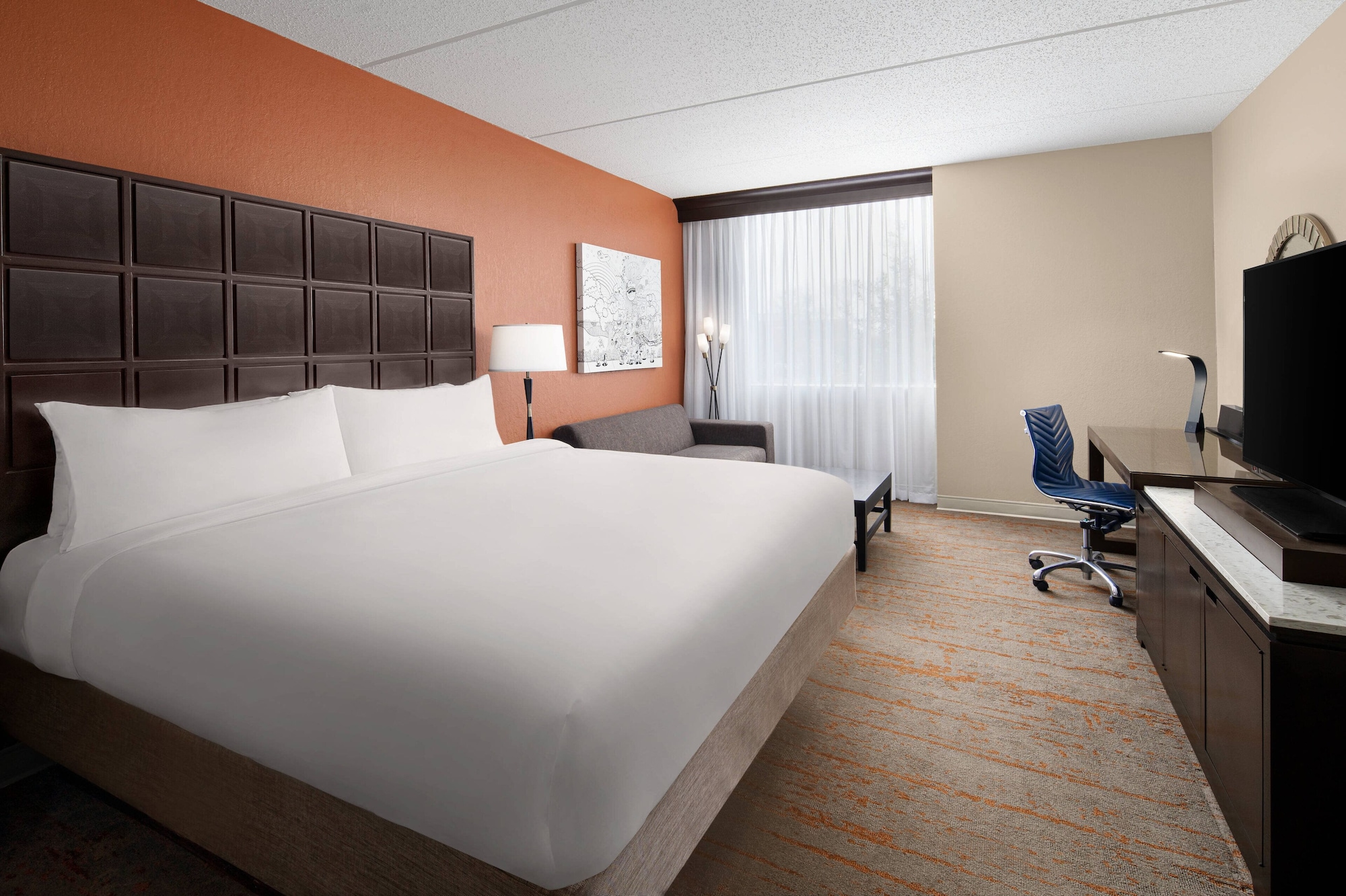 Room at Renaissance Indianapolis North Hotel, CARMEL - IN
