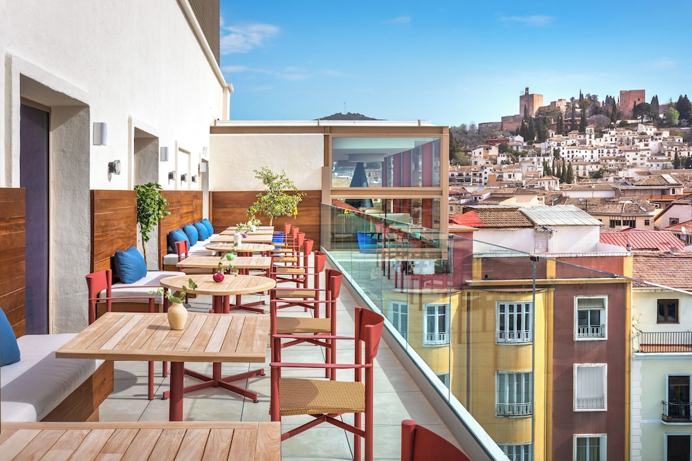 Melia Granada 58/63