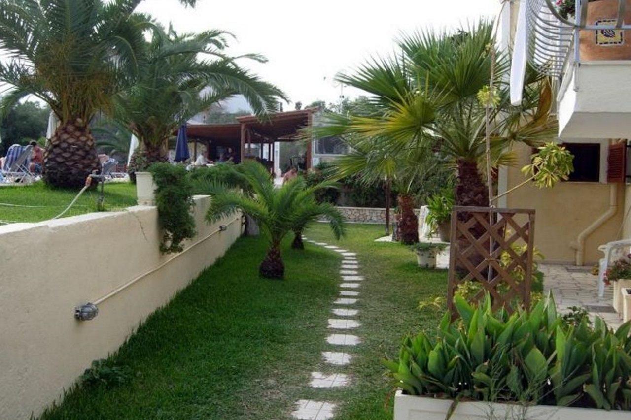 Helena Studios Kefalonia 18/24