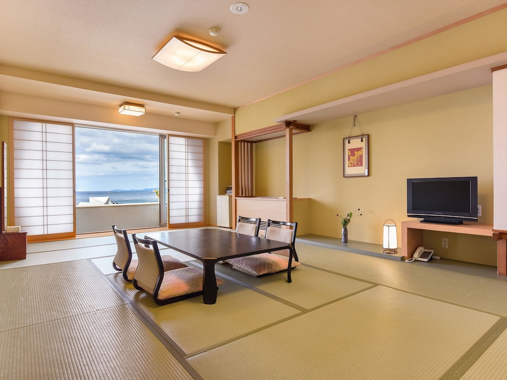 Hotel Sanrakuso 11/50