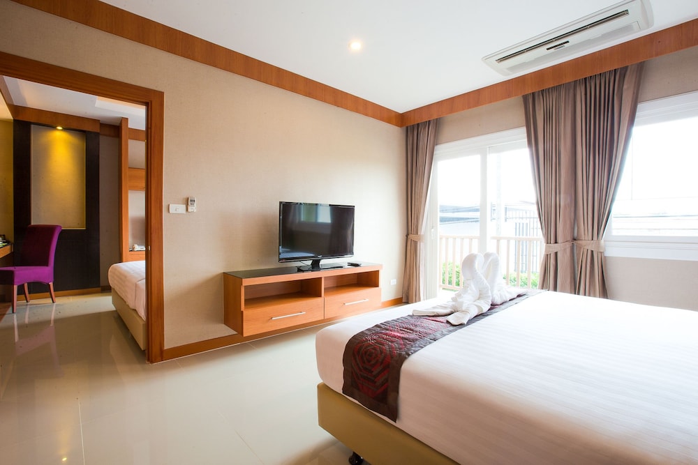 Romantic Khon Kaen Hotel 22/52