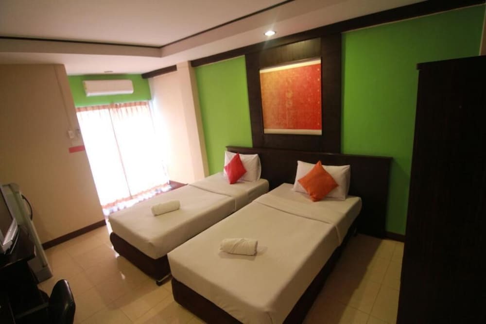 Grand Pinnacle Suvarnabhumi 37/48