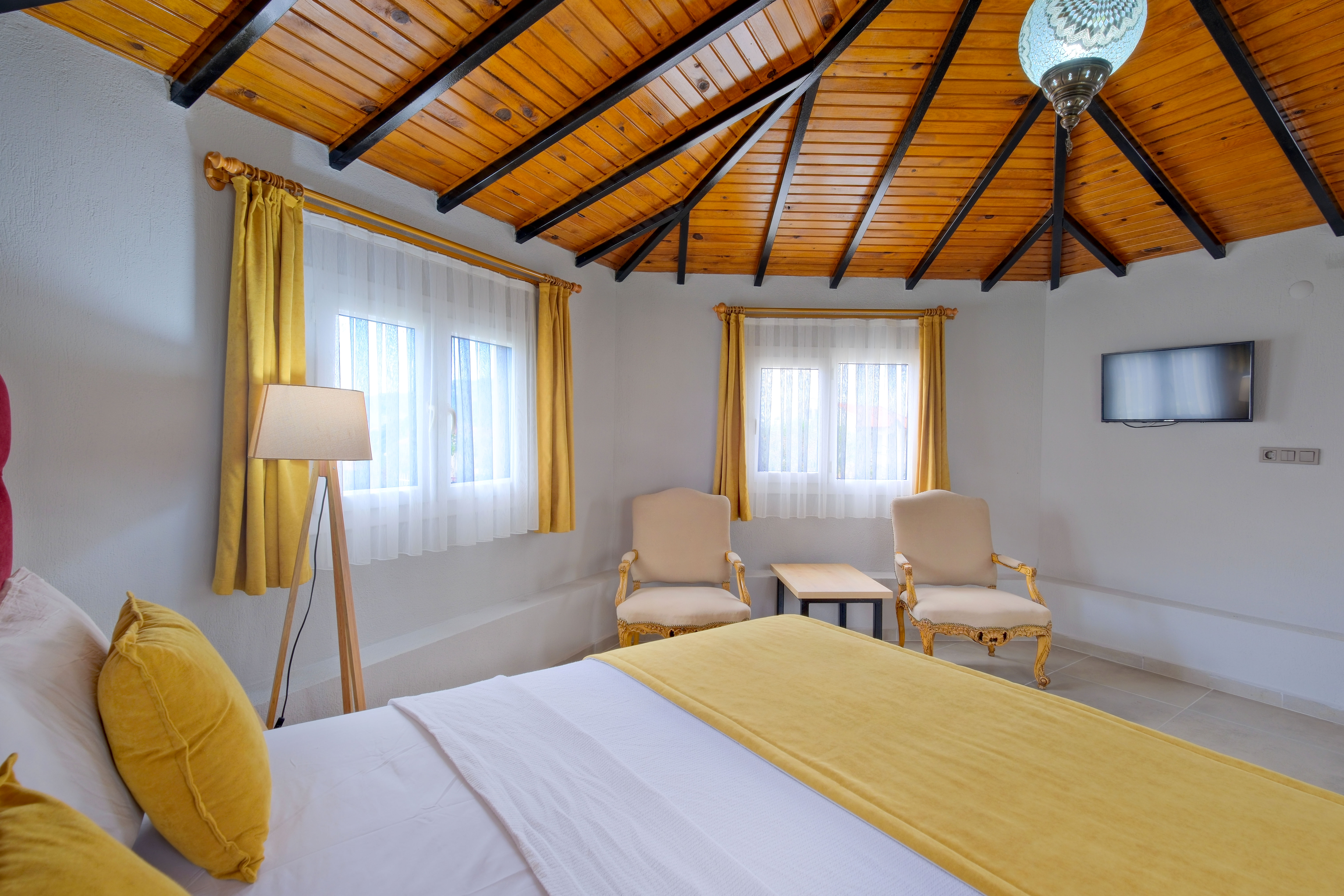 Gold Lion Hotel 23/38