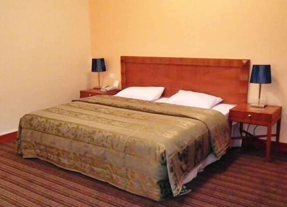 Al Massa Plus Hotel 12/40