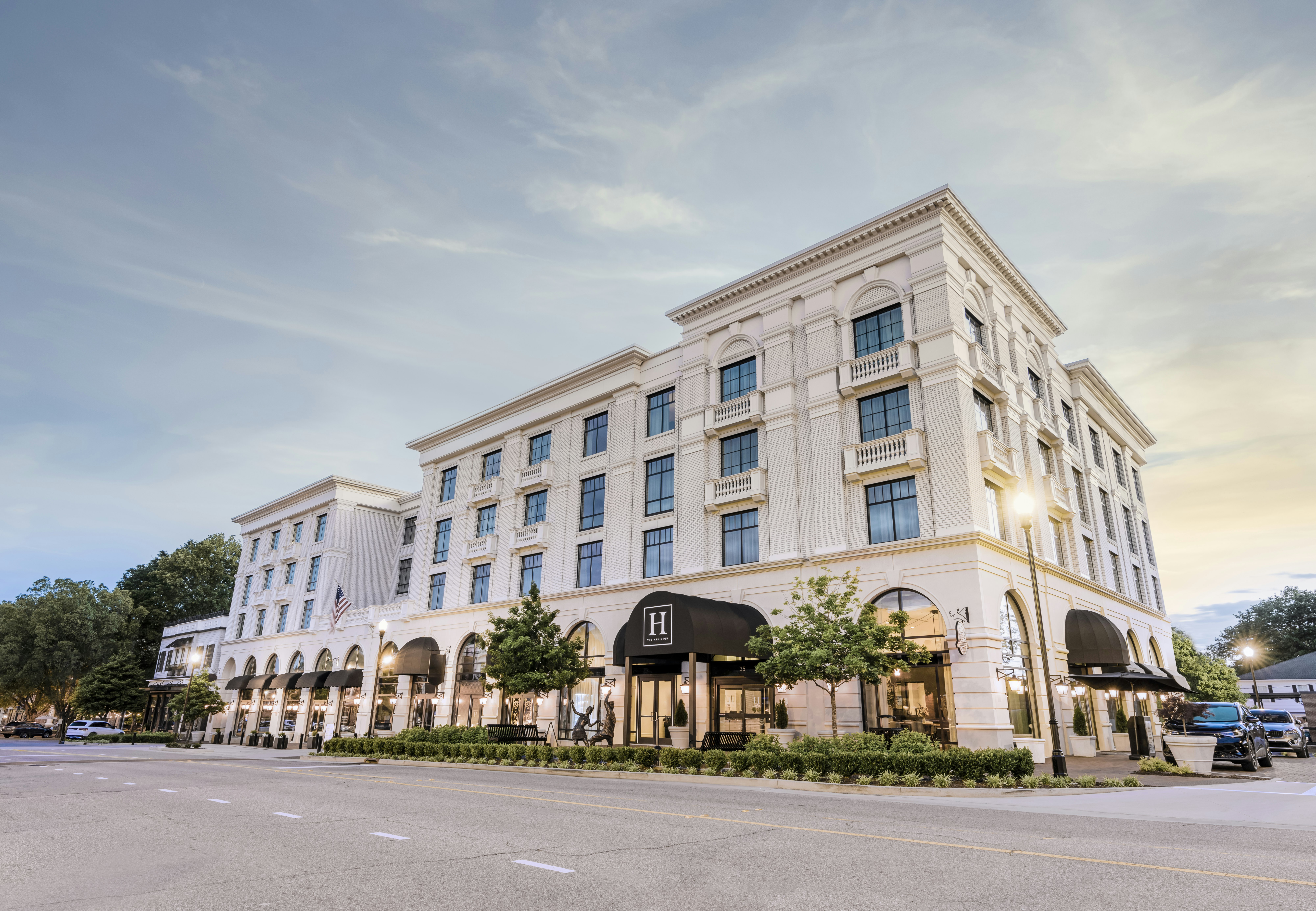 The Hamilton Alpharetta, Curio Collection by Hilton 42/50