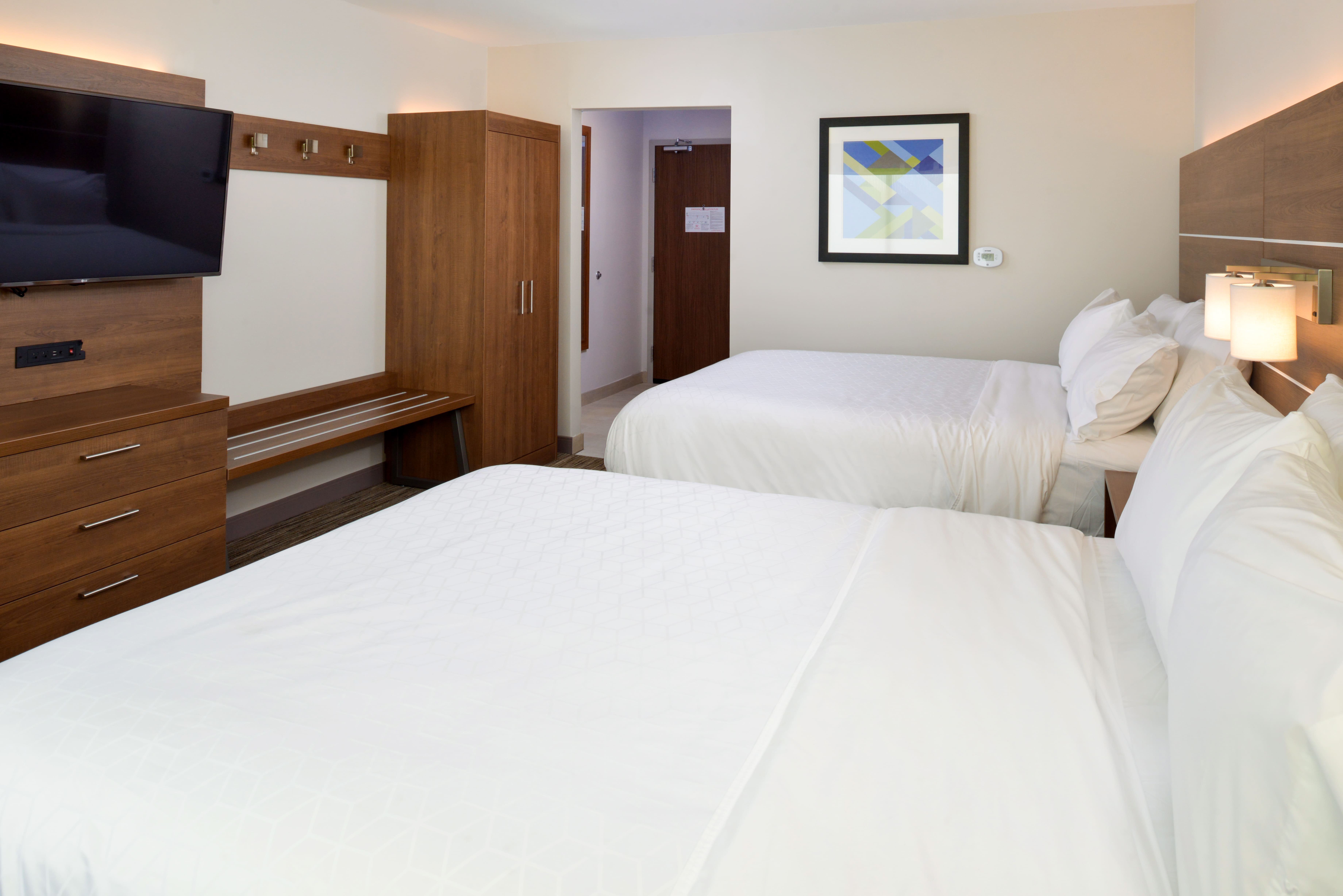 Holiday Inn Express And Suites Ottumwa 30/67