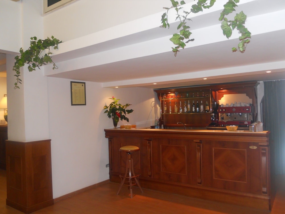 Hotel Traghetto 6/25