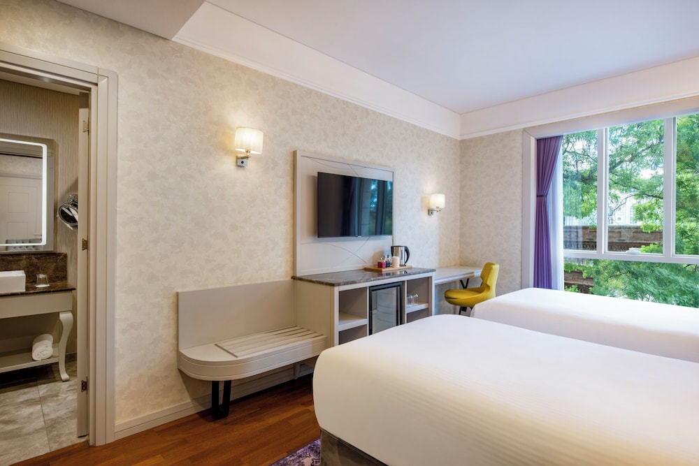 STANDARD, TWIN BEDS