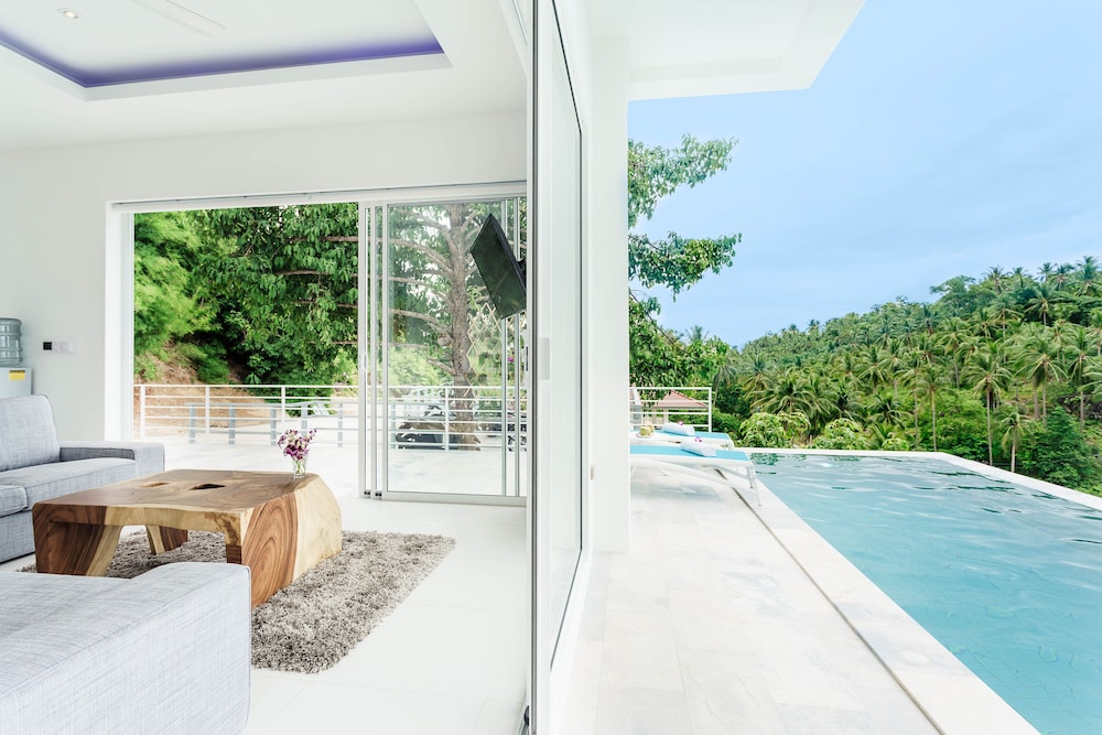 Villa Melo 67/100