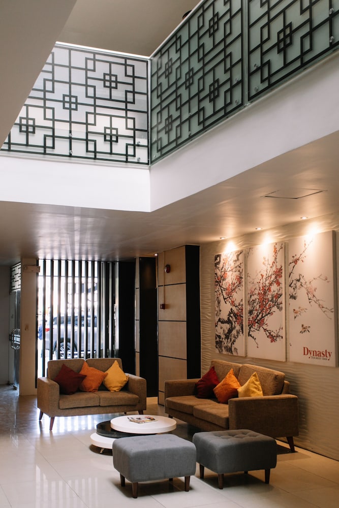 Dynasty Tourist Inn 46/69