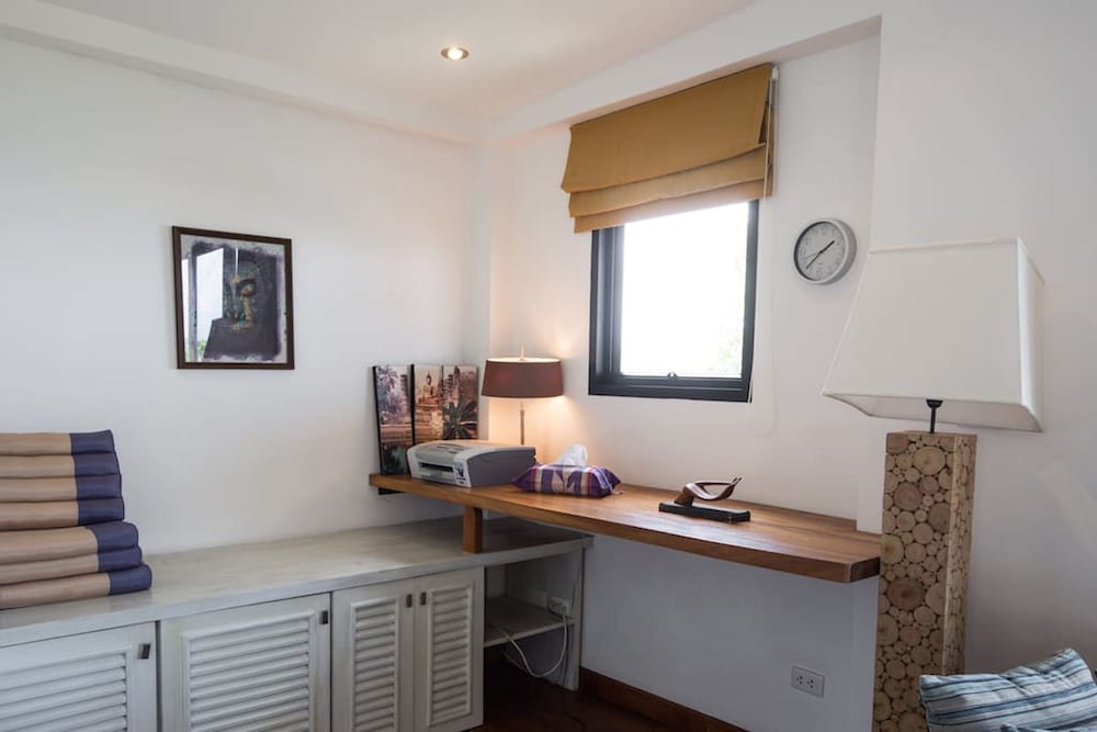 4 Bedroom Sea View Villa Suay Paap 24/40