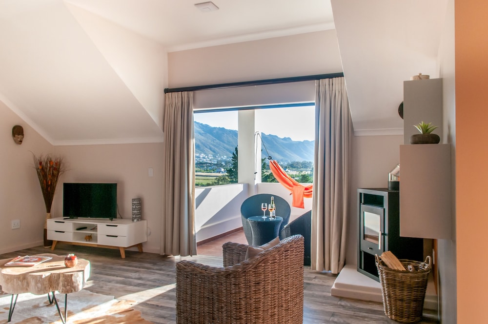 Wind-Rose Guest House 34/70