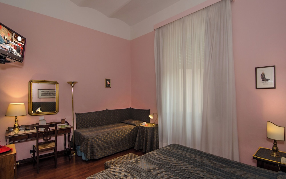Hotel Rex 36/50
