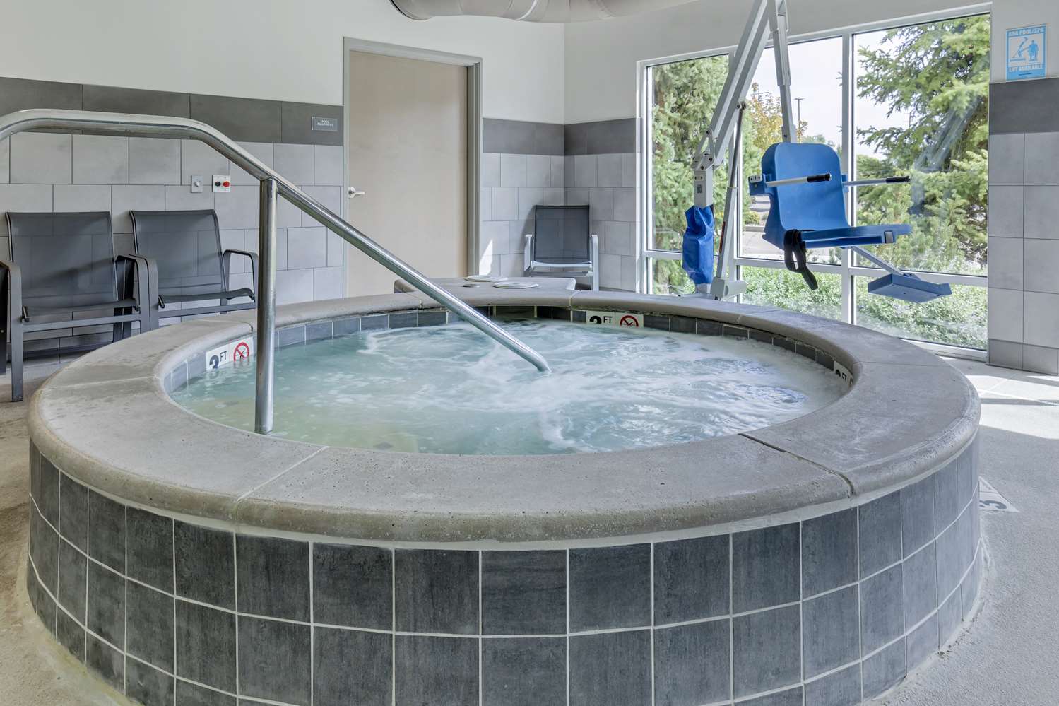 Best Western Plus Peppertree Nampa Civic Center Inn 20/47