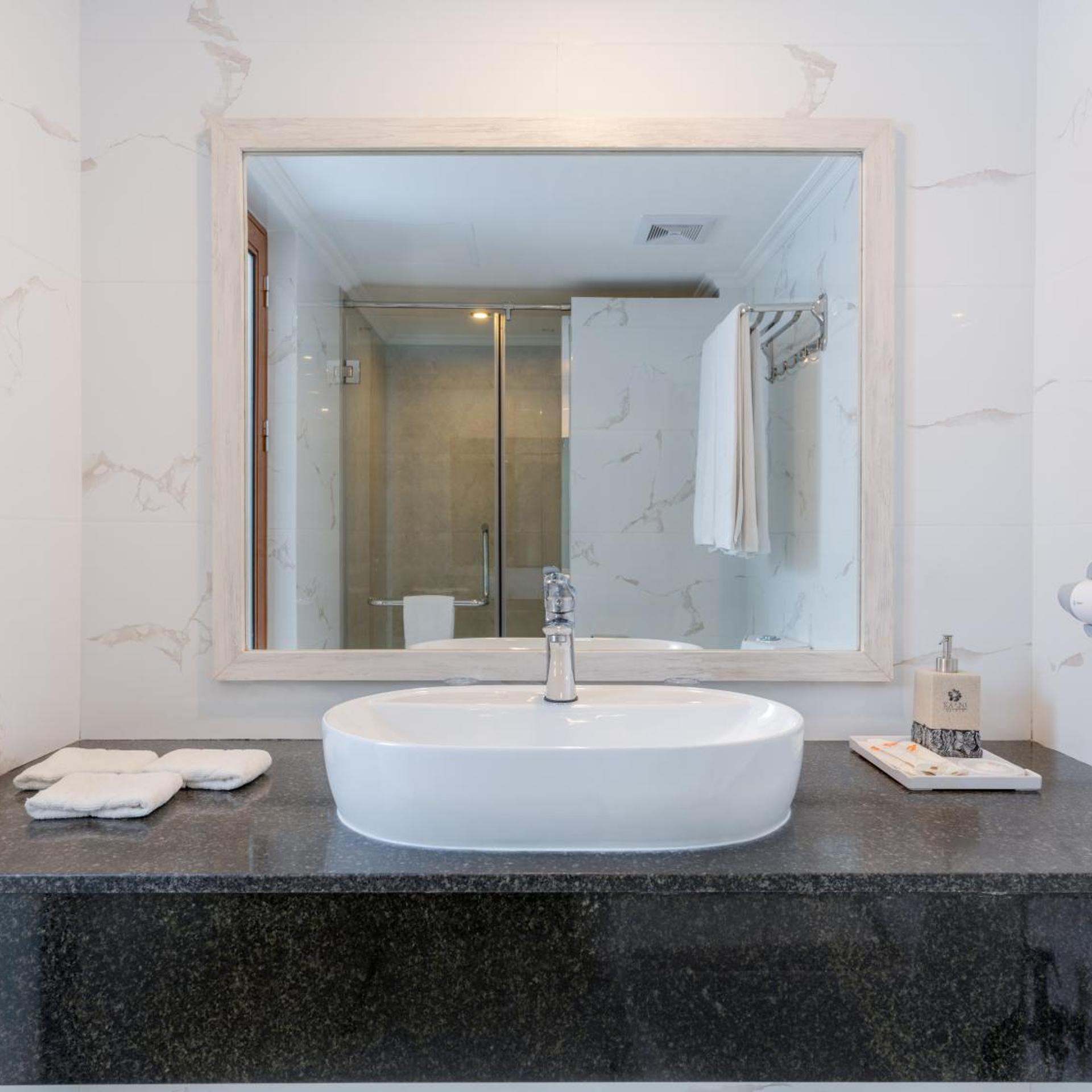 Deluxe, Family, City View, Balcony, Kaani Palm Beach 9/10