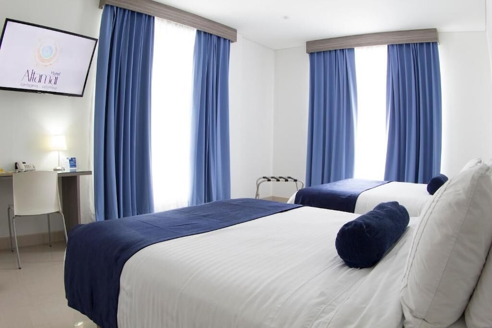 Hotel Altamar 10/40