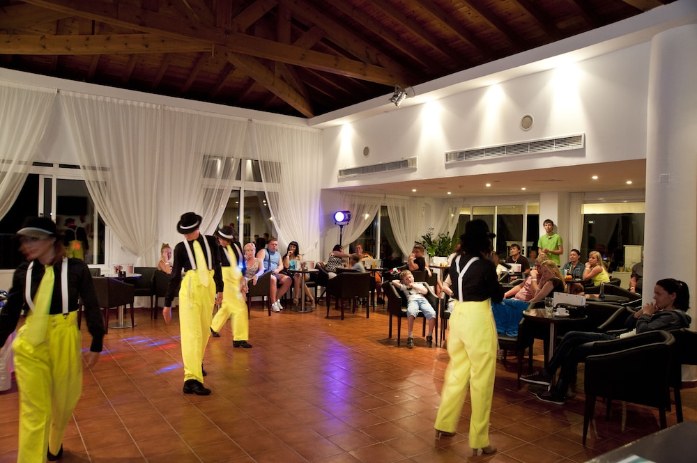 Akti Beach Hotel & Village Resort 22/68
