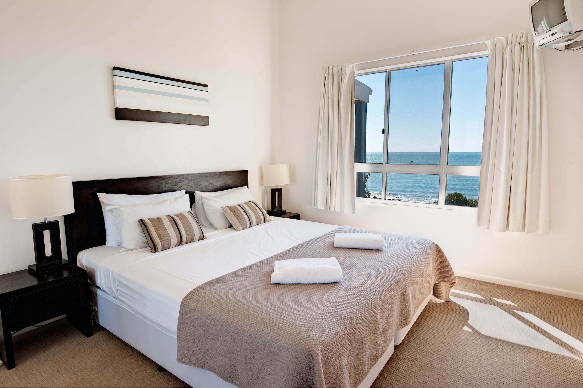 Room at The Point Resort, BUNDABERG
