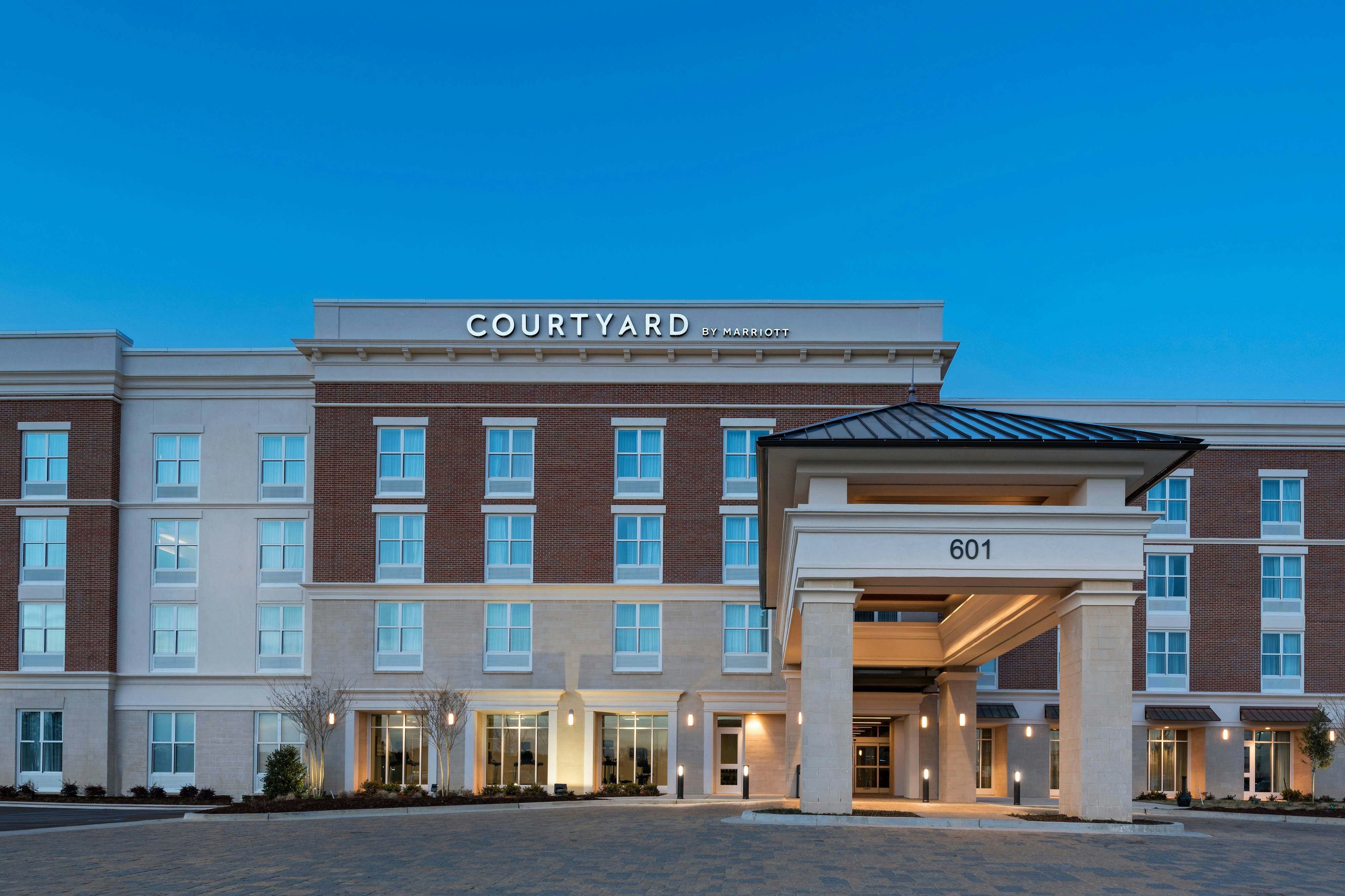 Courtyard By Marriott Jackson Madison 2/48
