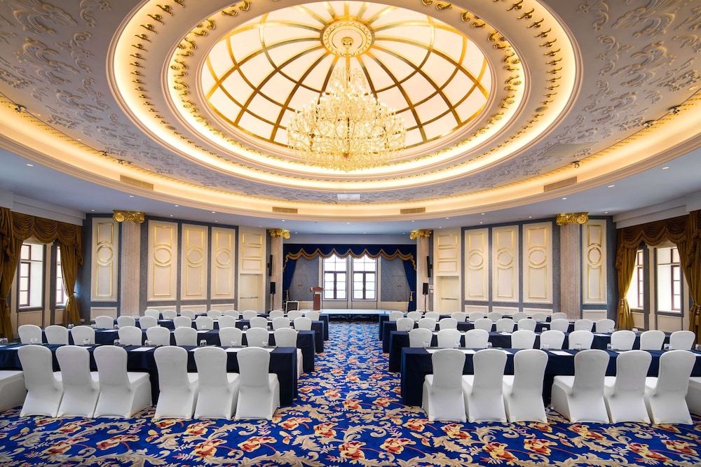 Radisson Blu Forest Manor Shanghai Hongqiao 51/64
