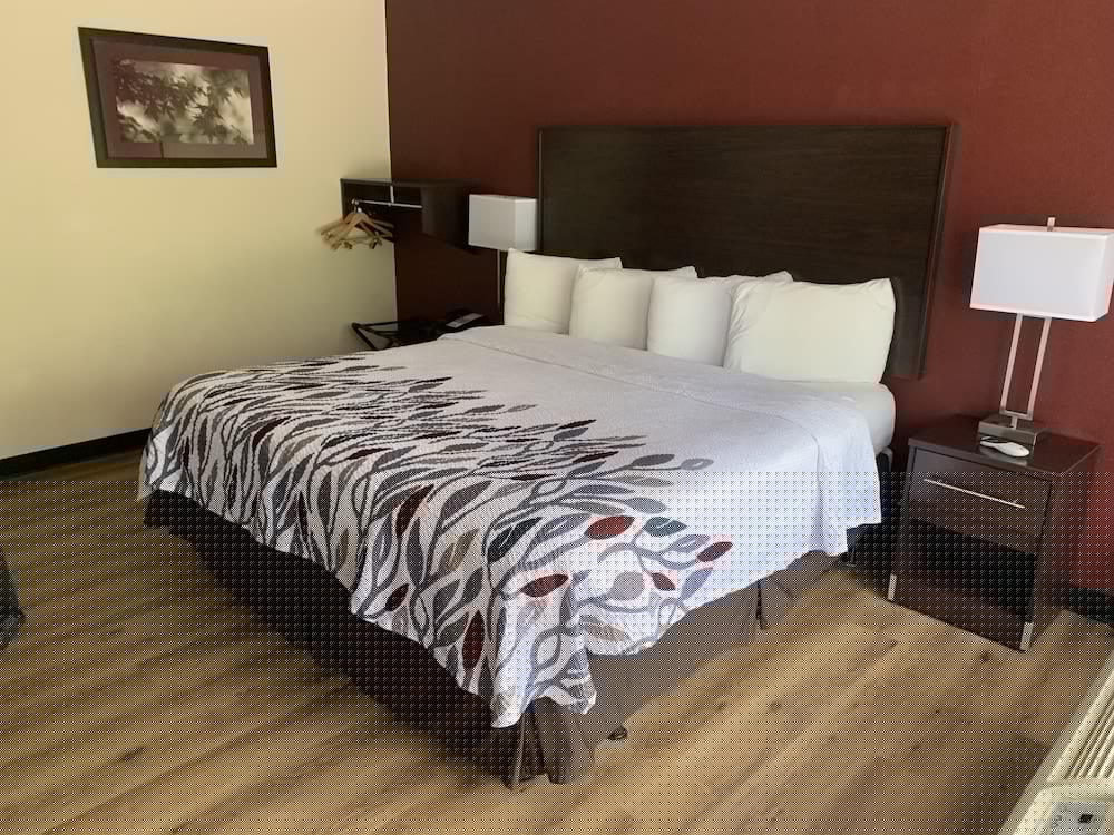 Red Roof Inn Clearfield 12/39