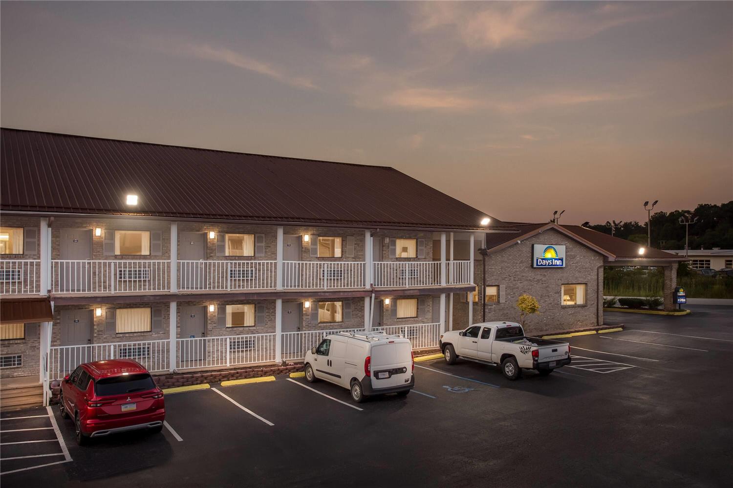 Days Inn by Wyndham Huntington 30/30