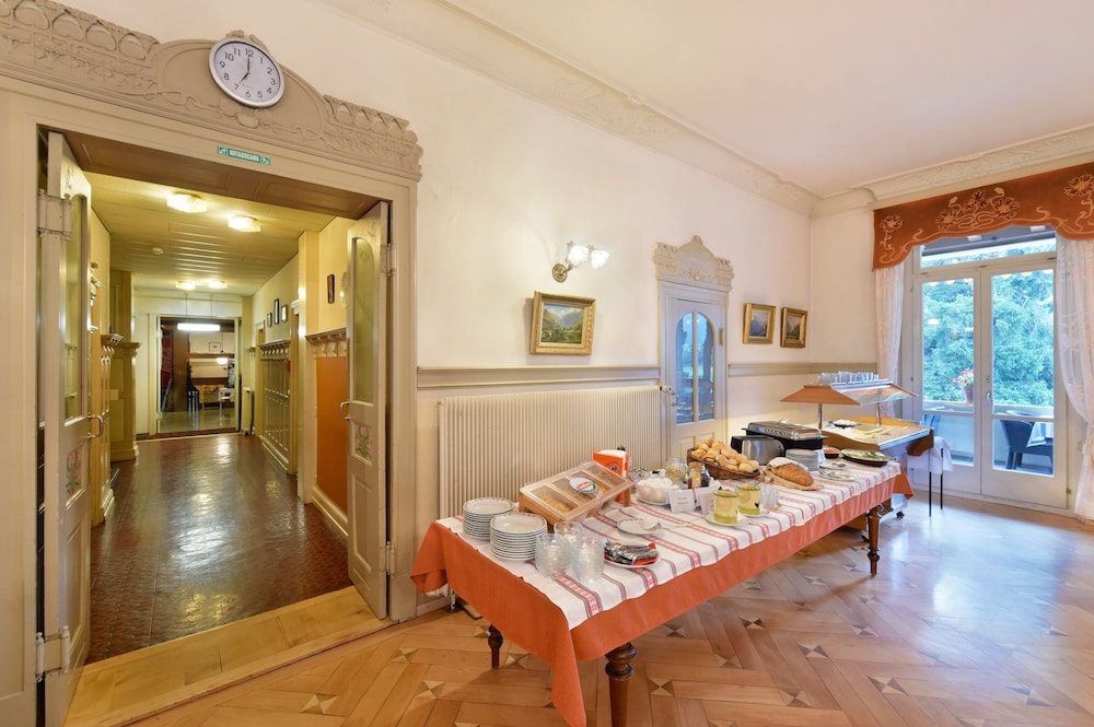 Budget Waldhotel Unspunnen 27/50