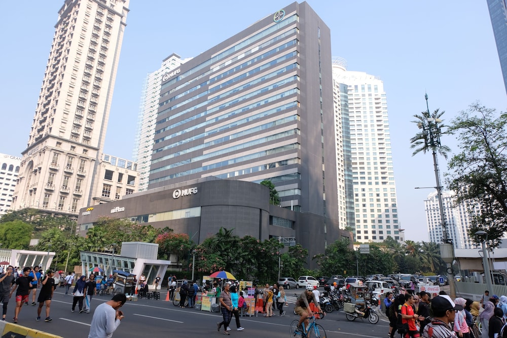 Ayana Midplaza Jakarta 64/69